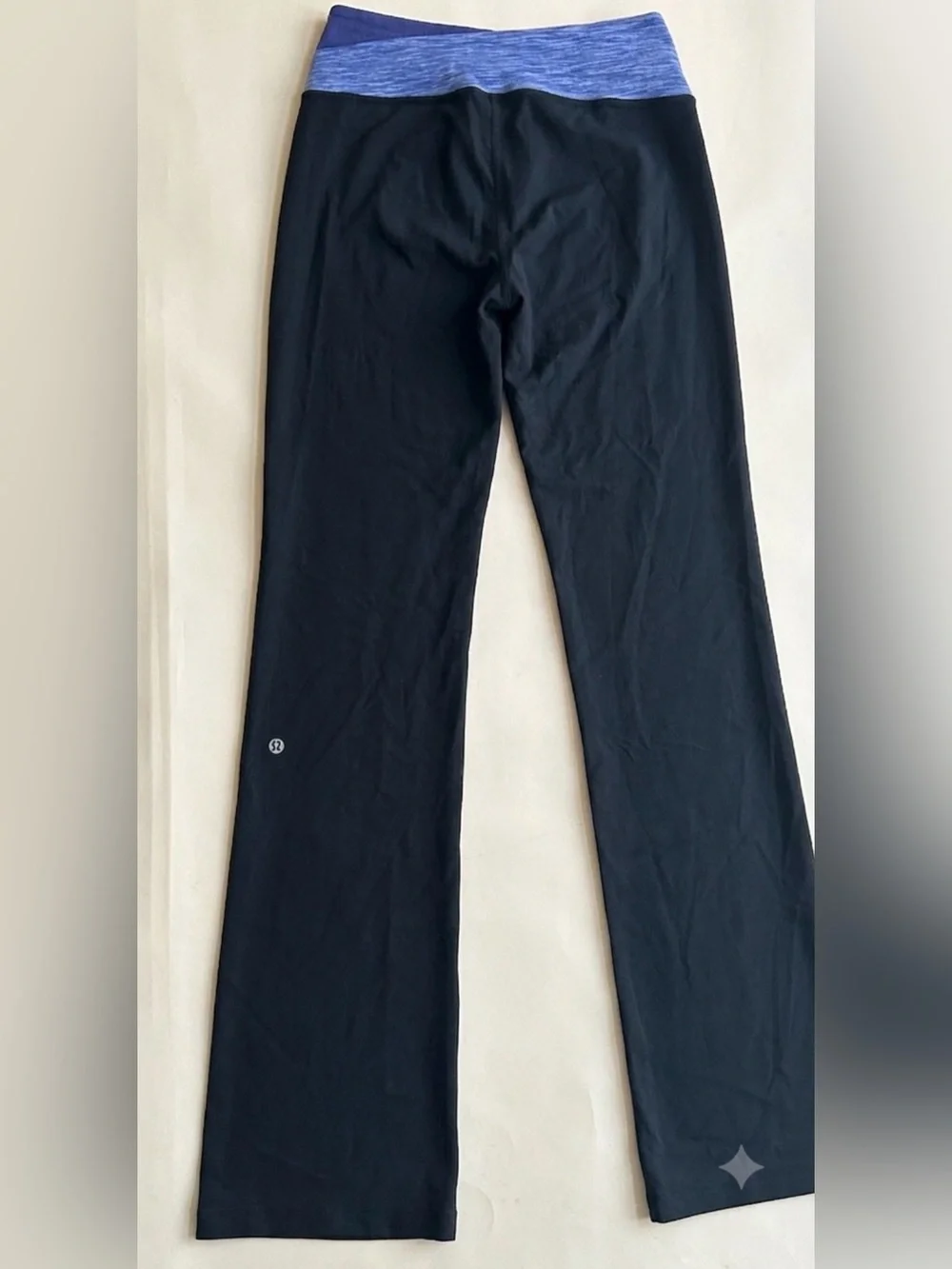 lululemon athletica Black Flared Leggings with Blue Waistband size 8